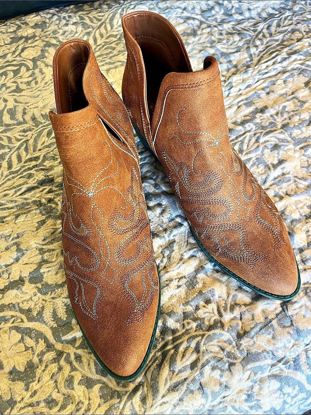 J. Renee Vegan Leather Embroidered Paisley Heeled Boots Brown US 9 - New, never
